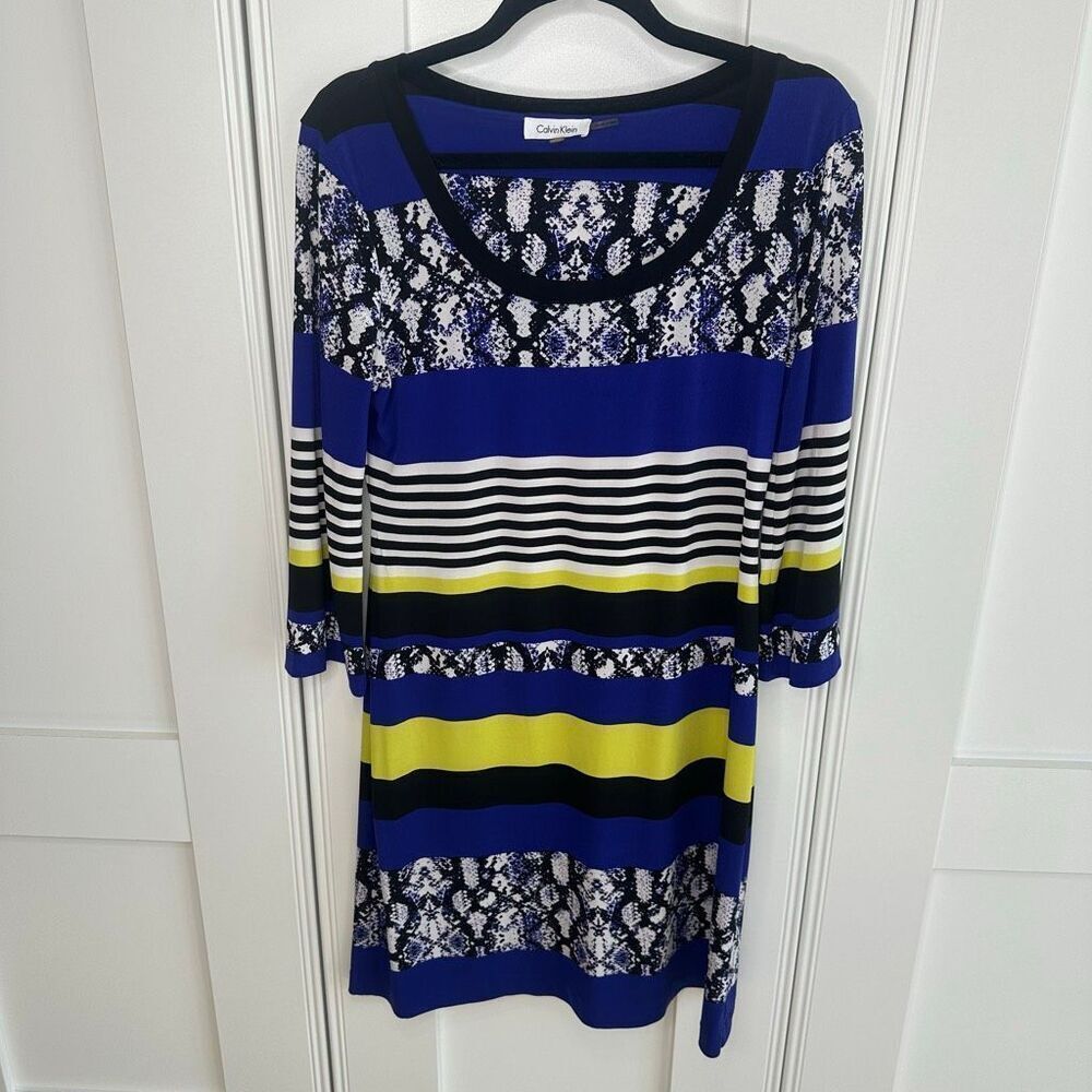 Calvin Klein Scoop Neck Blue Stretchy Color Block (F1)